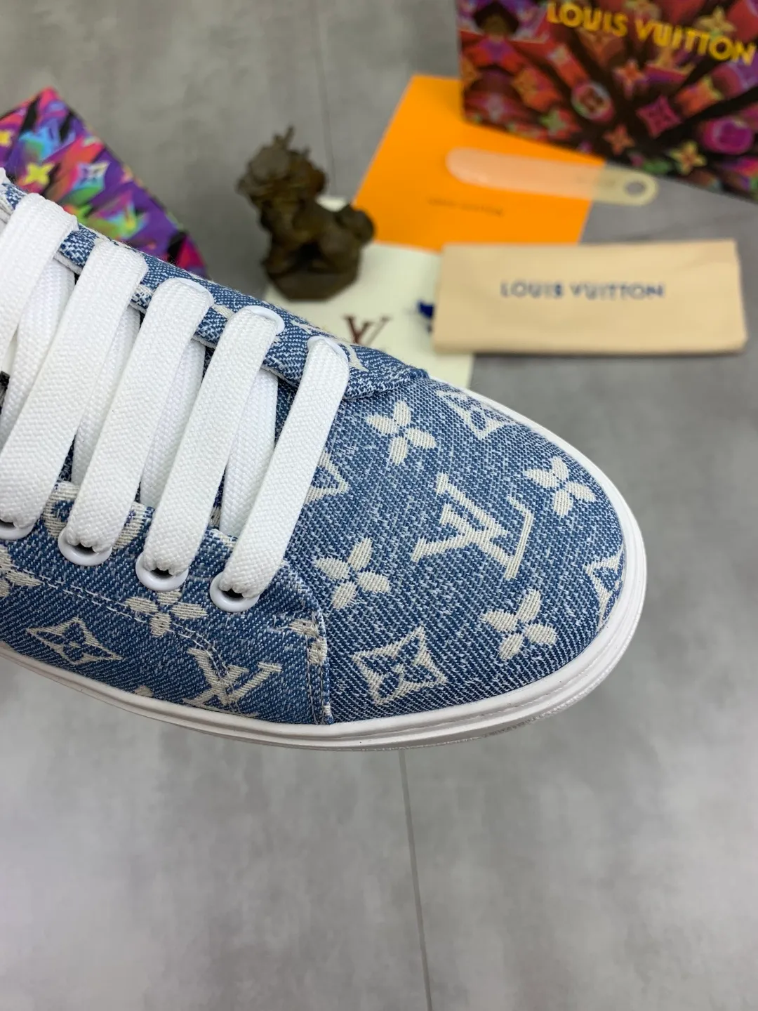 Men's men's shoes💰P520💰[New model]🆘High quality cowhide [Louis Vuitton]LV official website latest model🎁casual and fashionable men's shoes👟hot style💥simple and elegant style, exclusive for trendy men. Unique official website latest brand elements👑original decoration, fashionable and generous, the fabric is made of original denim➕comfortable and breathable mesh lining➕cow leather feet ✅The official website specifies wear-resistant casual outsole, the classic model is taken in real life🎬Color: 6️⃣colors available😍Number of codes: 38-44 Full set of packaging